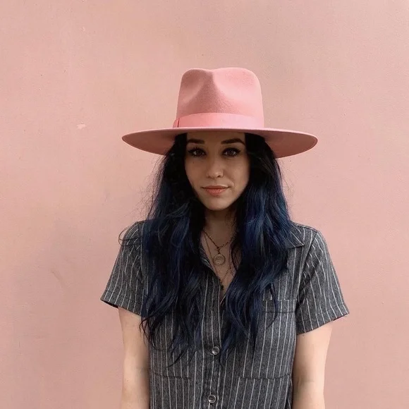 Lack Of Color Holiday Bucket Hat Blue and Ivory Holiday Cotton Bucket Hat (Beige Canvas) | Lack of Color [EU] main image 4